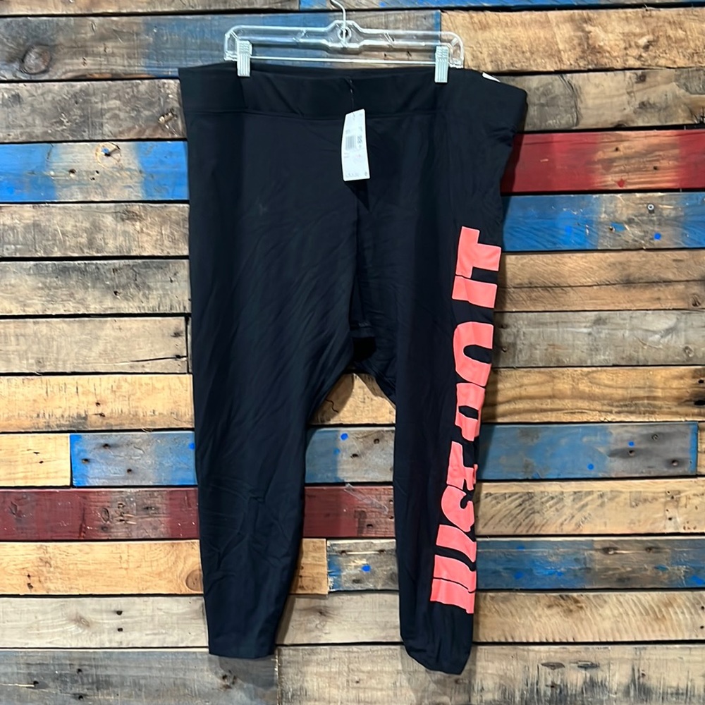 Nike Tight Fit High Rise Full Length
